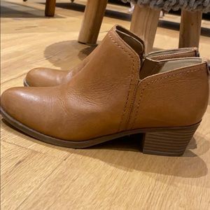 Naturalizer brown ankle booties
